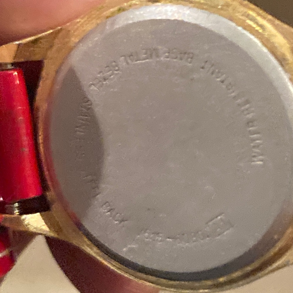 Red and gold Minnie Mouse Watch - Picture 2 of 3